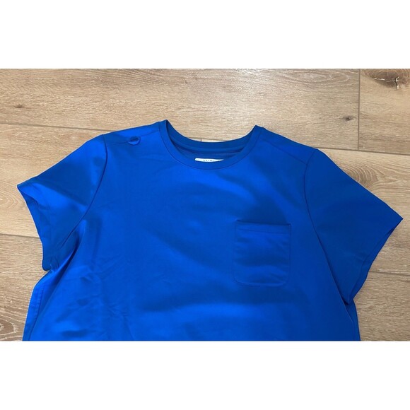 Women’s Re-Surge Scrub Set Royal Blue XL Wide Leg Pants & 2 Tops EUC! - Picture 9 of 10